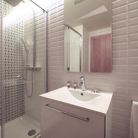 Apartment Uma Pau Claris Barcelona