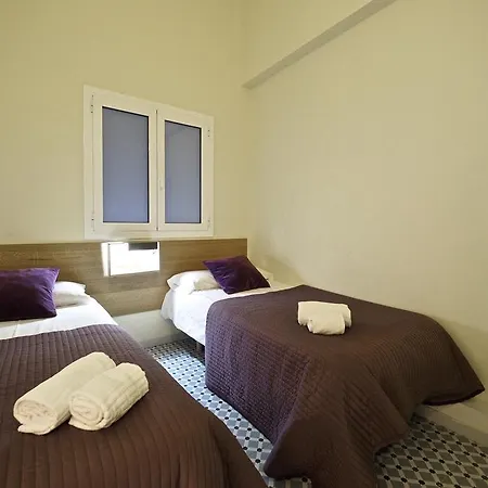 Apartment Uma Pau Claris