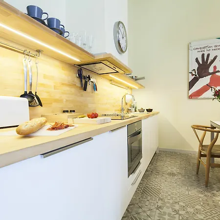 Uma Pau Claris Apartamento *